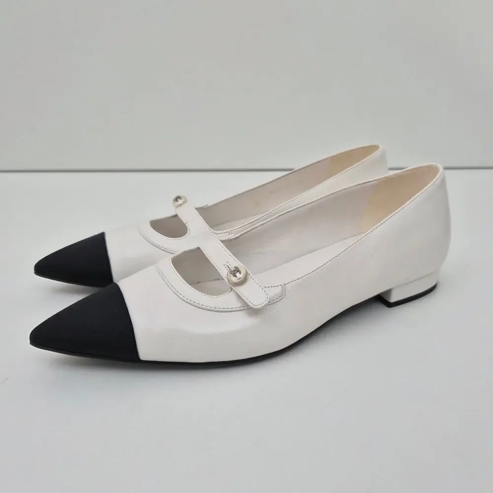 Chanel Shiny Lambskin Pointed Toe CC Ballet Flats US 9 / EU 39 White Black
